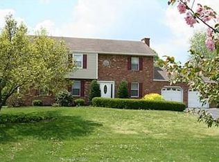 29 Sewickley Hills Dr, Sewickley, PA 15143