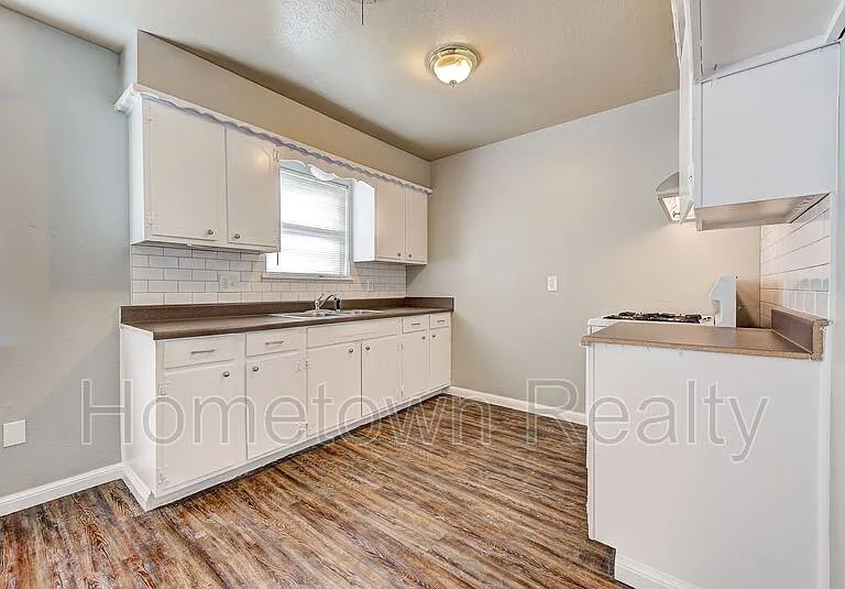 1308 McDonald Dr — Photo 12