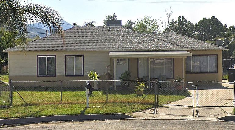 1st image of 3313 Conejo Dr