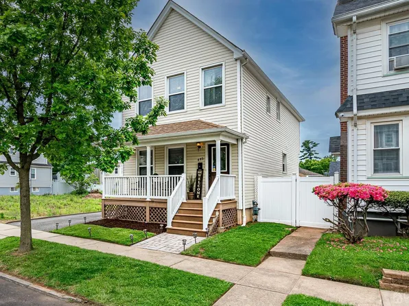 445 Ainsworth St, Linden, NJ 07036