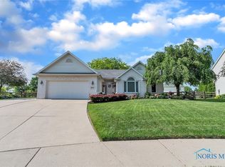 2007 McIntosh Dr, Holland, OH