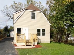 905 Jasper St, Joliet, IL 60436