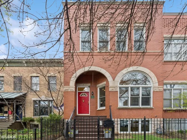 (undisclosed Address), Chicago, IL 60622