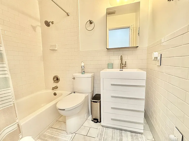 419 Ocean Ave #406 — Photo 18