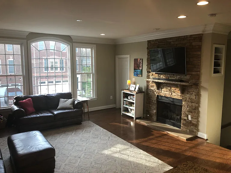 7893 Carbondale Way — Photo 6