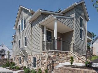 25 N Ridge Ave UNIT B, Ambler, PA 19002