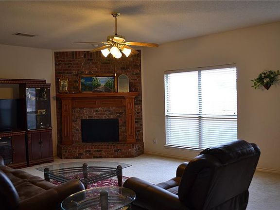 2nd image of 4318 Rose Leaf Ct