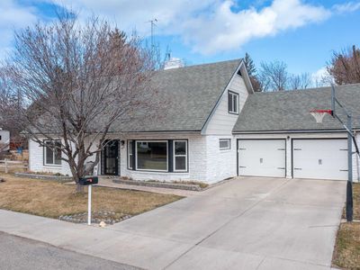 610 8th Ave E, Gooding, ID, 83330