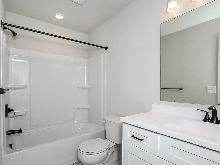 1835 Kingfisher Cir — Photo 15