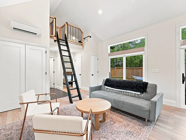 23 Mark St — Photo 8