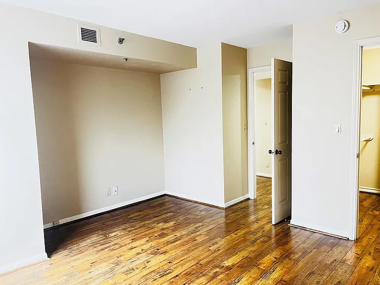 3525 Sage Rd #201 — Photo 10