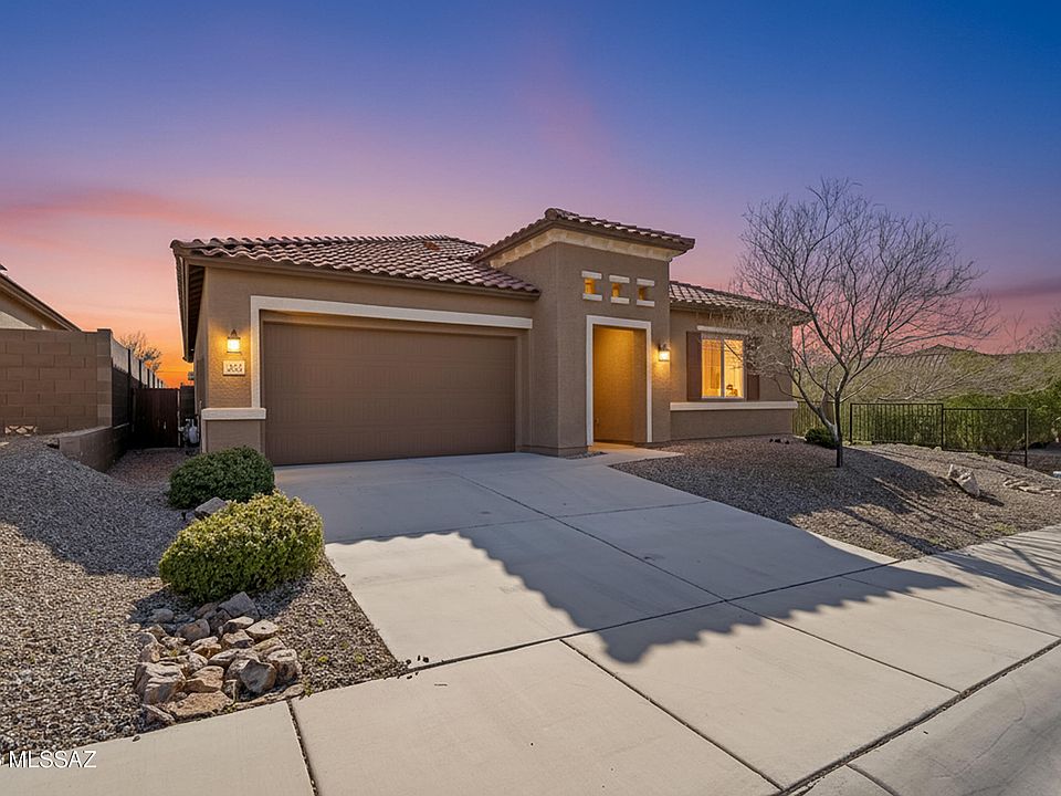 1st image of 4921 W Willow Wind Way