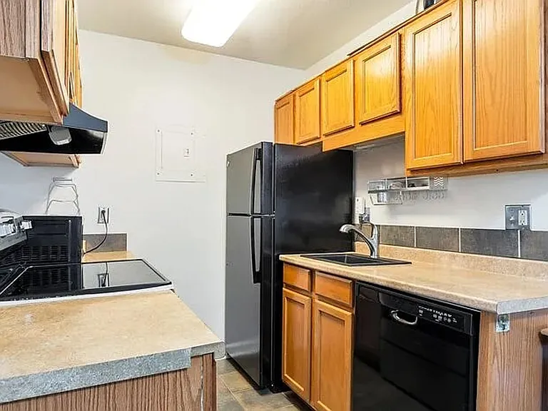 850 W Moorhead Cir #1D — Photo 7