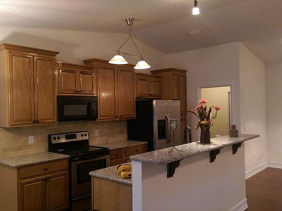 3rd image of 1812 Salida St NW