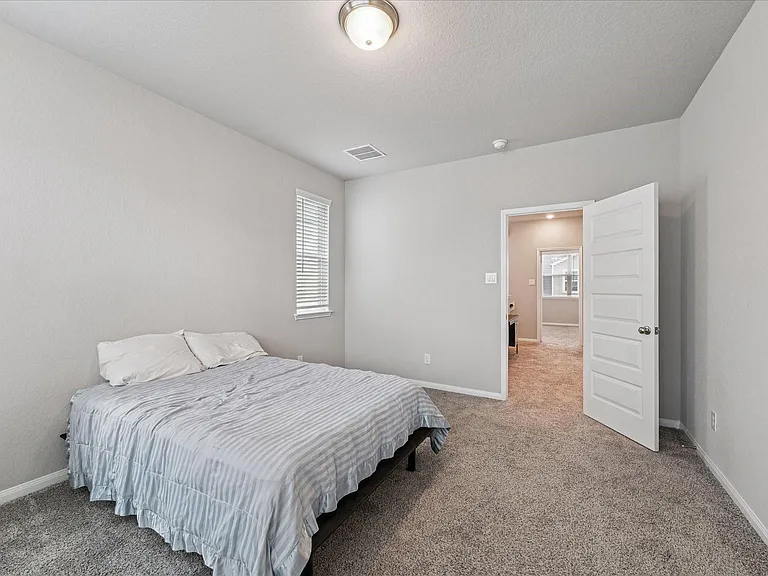 5502 Cuerta St — Photo 15