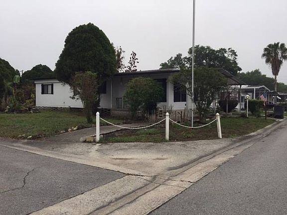 3rd image of 125 Danny Dr