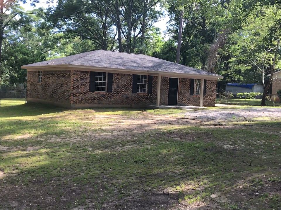 1st image of 9255 Woodvale Dr