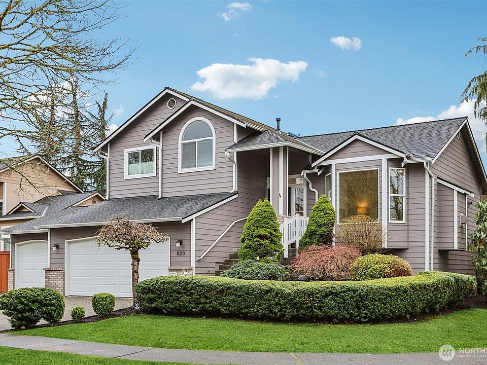 1st image of 820 123rd Avenue NE