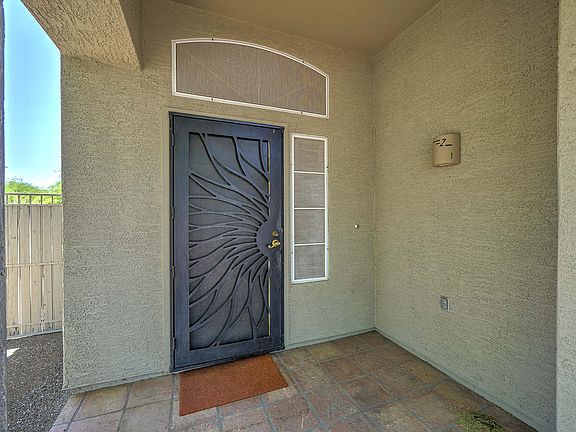 2nd image of 31217 N 44th Way