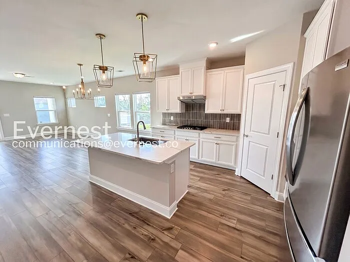 1214 Bridgett Way — Photo 4