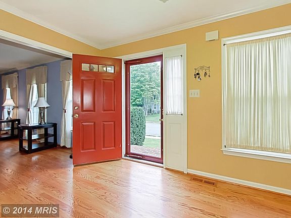 2nd image of 10353 Steamboat Landing Ln