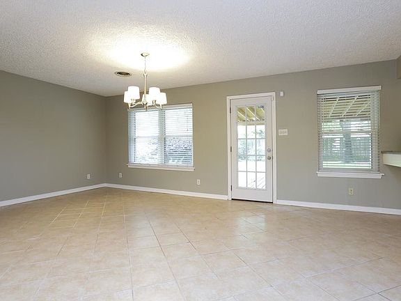 4th image of 5306 De Milo Dr