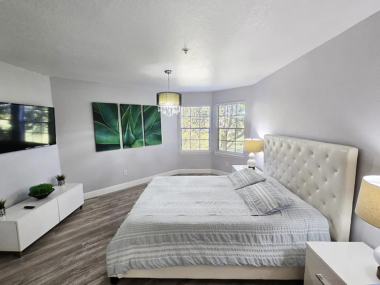 7230 Westpointe Blvd — Photo 6