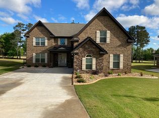 2588 Lake Erma Dr, Hampton, GA 30228