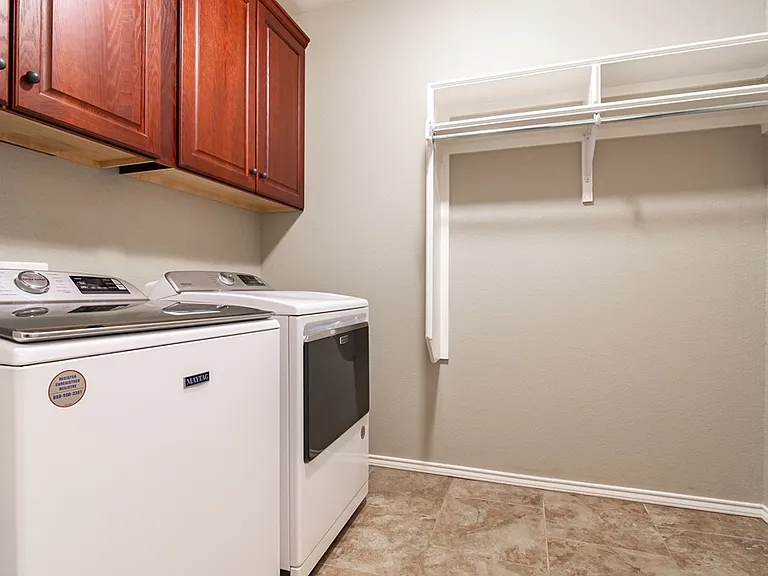5329 Bella Pl — Photo 7