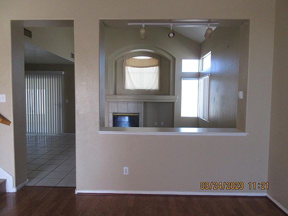 4th image of 3409 Edenville Dr