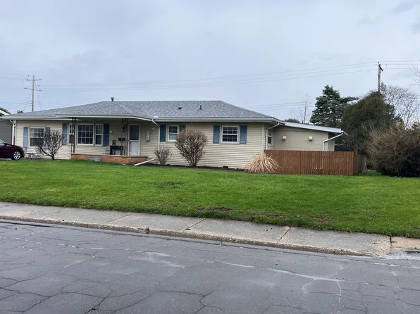 440 John St, Paxton, IL 60957