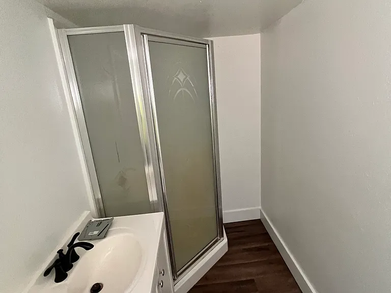 304 West St — Photo 15