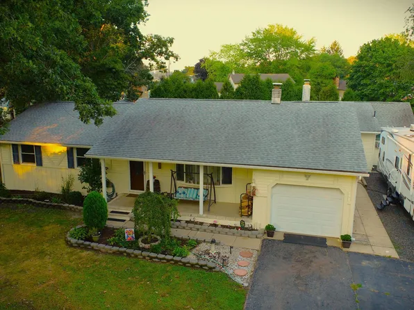 3398 Dove Ct, Vineland, NJ 08361