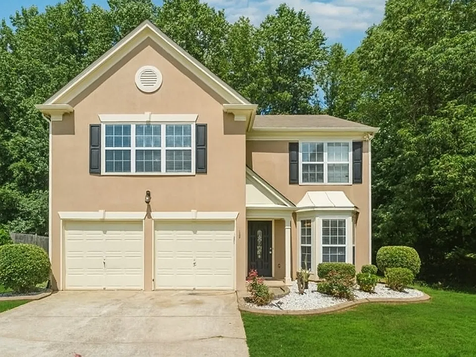2000 Maple Ridge Ct NW