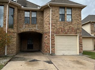 6015 Coral Bell Ln, Houston, TX 77049