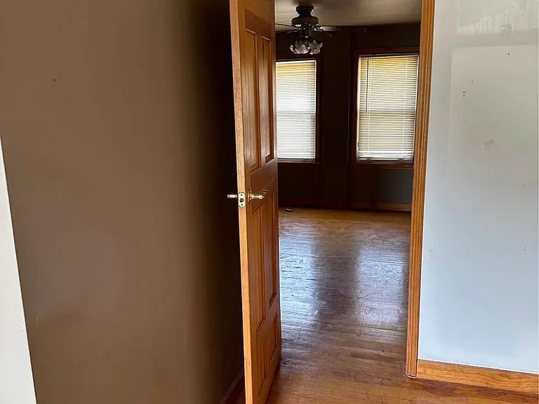 29501 Kelly Rd — Photo 13