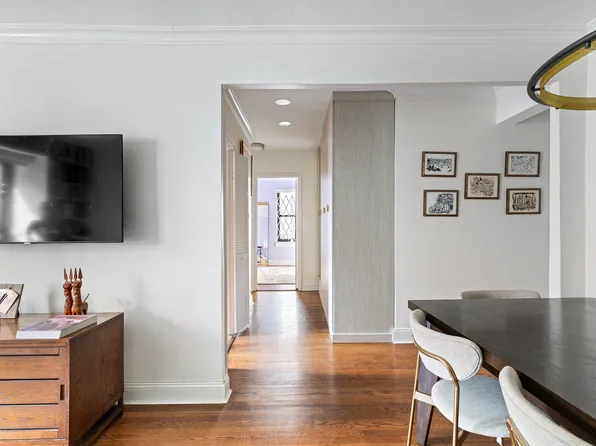 316 West 84th Street 5F image 3 of 8