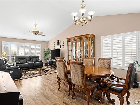 4th image of 286 Red Clover Cir