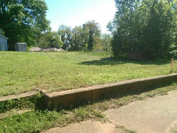 25 Woodfin Ave, Greenville, SC 29605