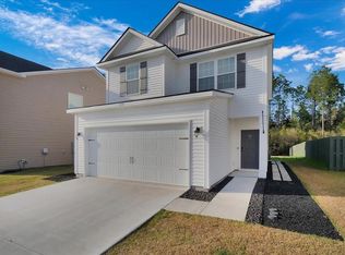 554 Brightleaf Cir, Hinesville, GA 31313