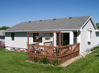 730 Yukon Ct, Lincoln, NE 68521