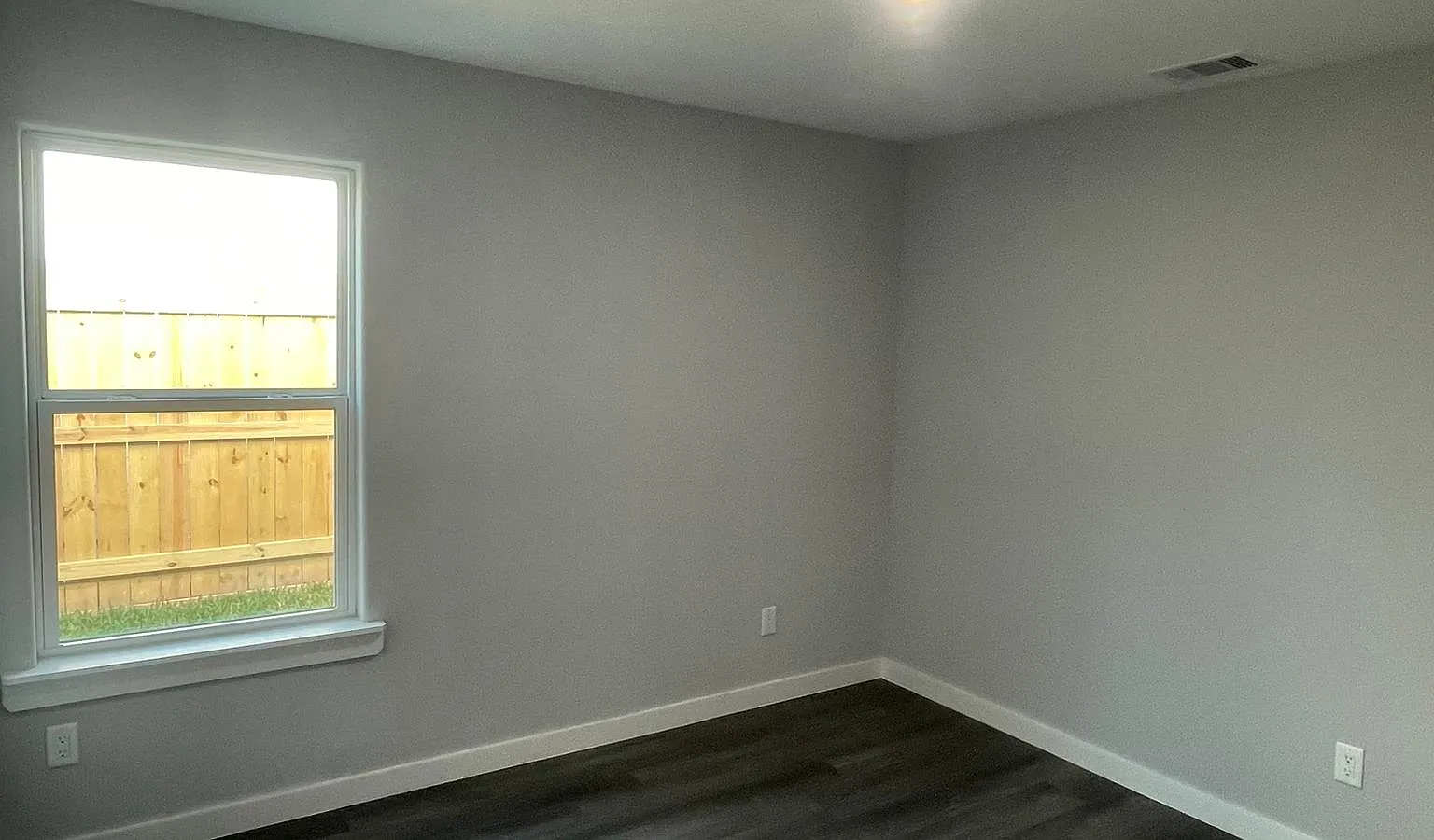 3 bed, 1150 sqft, $1,595 — Photo 4