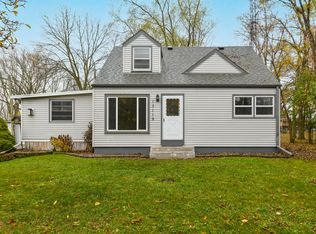 13119 Bell Rd, Caledonia, WI 53108