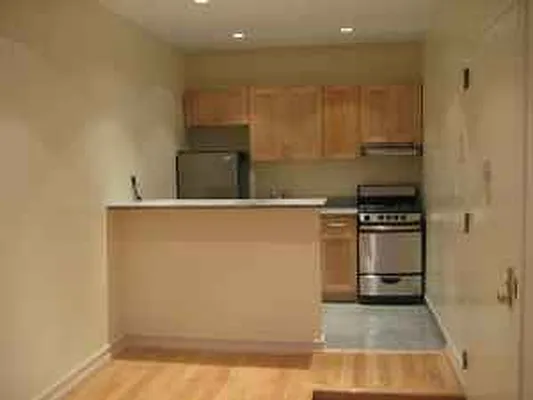 Rented by Chartwell Forest Hills Realty | media 9