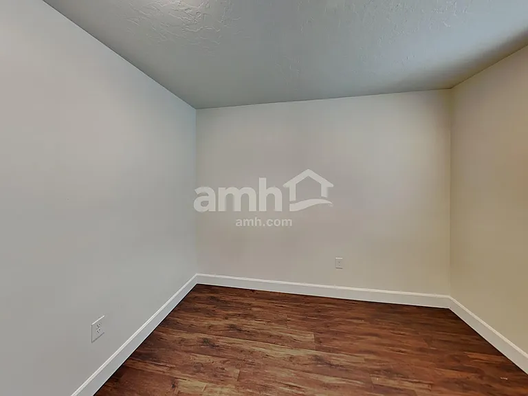 1278 Village Green Trl — Photo 20