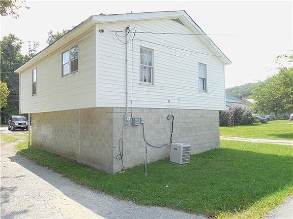 5th image of 204 Carroll Ave #204