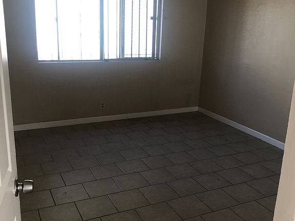 4th image of 607 E 81st St APT 1