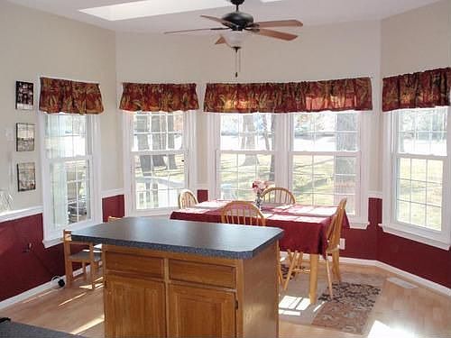 4th image of 1140 Lawson Cove Cir