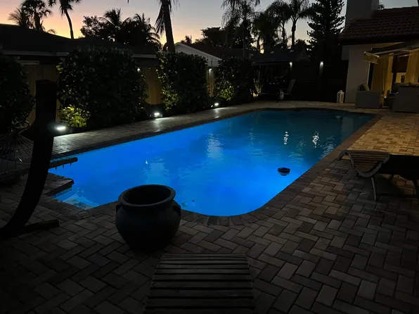 431 NW 37th Way, Deerfield Beach, FL 33442