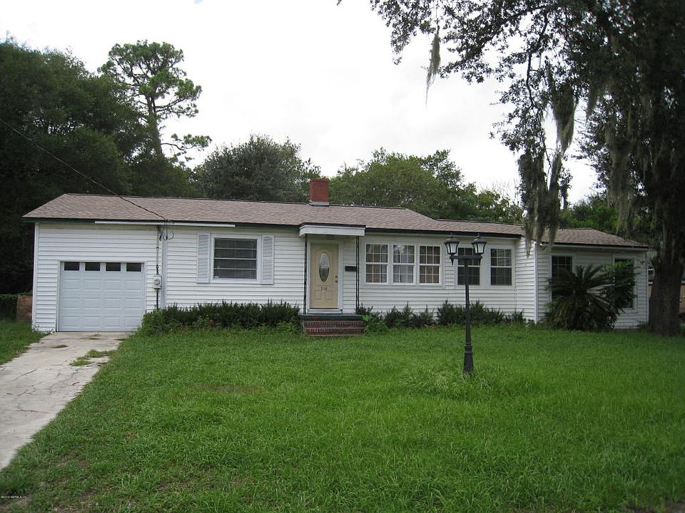 1st image of 318 Laurina St
